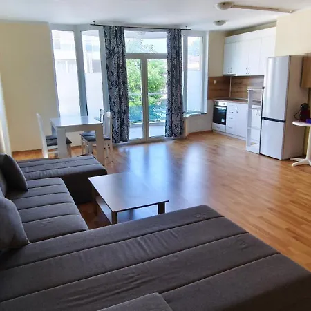 оазис бей Apartament *
