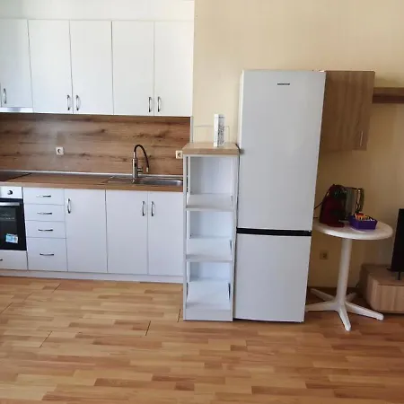 Apartament оазис бей